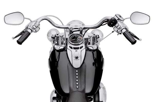 What Are Motorcycle Handlebars